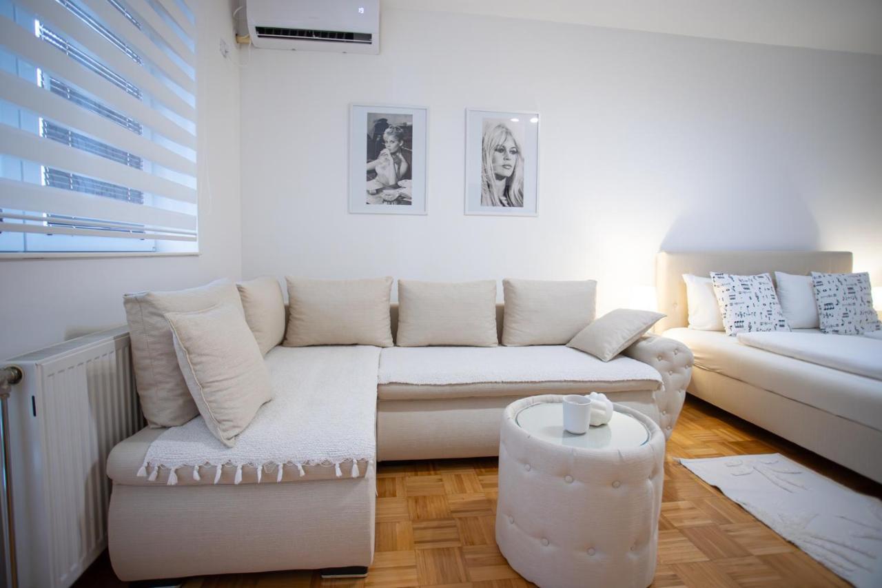Apartman Elle Сомбор Экстерьер фото